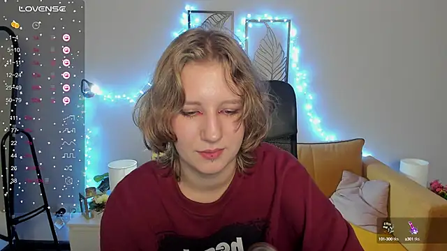 Snapshot of Hailey_Foxy chatting on September 29, 9:36 am Hailey Foxy online show from September 29, 9:36 am