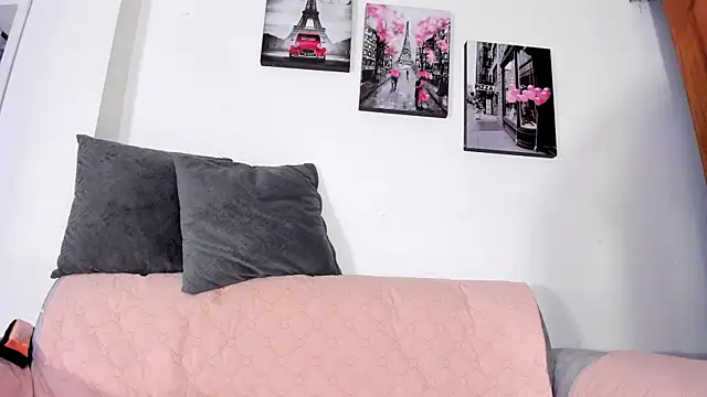 Grettel w online show from April 1, 7:44 pm