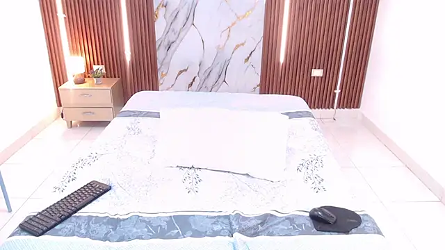 shena nomy1 online show from September 17, 7:56 pm