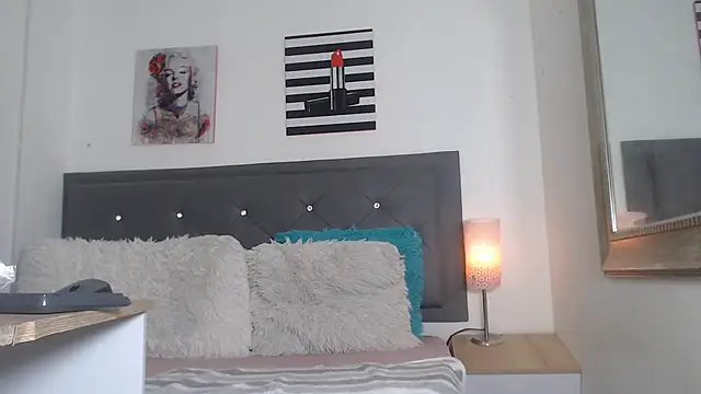 Snapshot of madison__love_ chatting on September 21, 7:23 pm madison love online show from September 21, 7:23 pm
