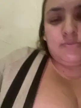 bruna438 online show from June 1, 6:20 pm