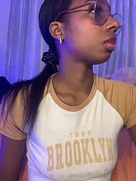 Snapshot of AmyRoss_1 chatting on September 24, 3:00 pm AmyRoss 1 online show from September 24, 3:00 pm
