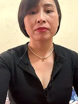 Hello Linchii online show from October 17, 4:27 am