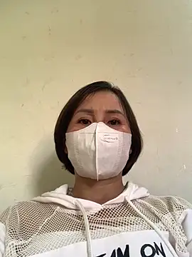 Hello Linchii online show from September 12, 8:45 am