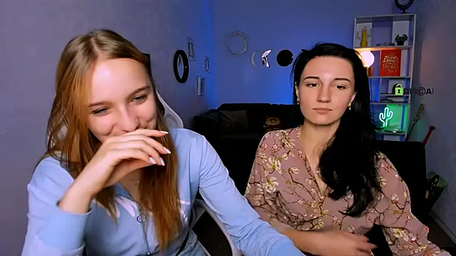 Snapshot of keylas_moan chatting on October 6, 12:33 pm keylas moan online show from October 6, 12:33 pm