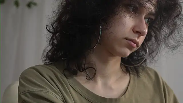 MimiLicks online show from November 8, 7:13 am