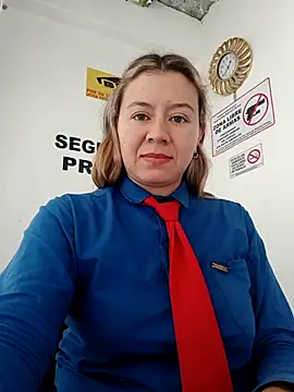 Hannah-colx online show from November 26, 5:36 pm