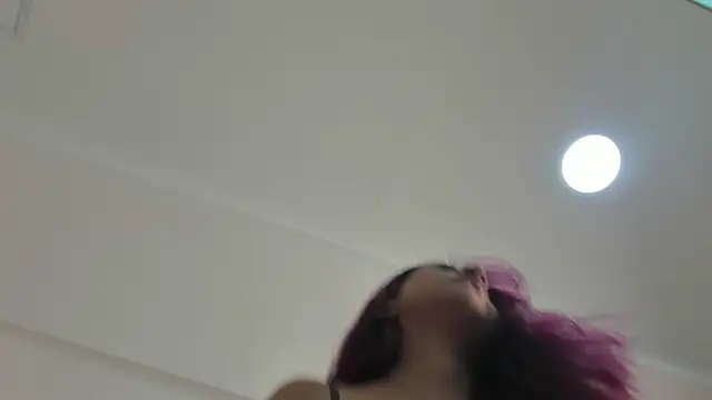 Snapshot of Larissa_Miller chatting on October 18, 1:03 pm Larissa Miller online show from October 18, 1:03 pm