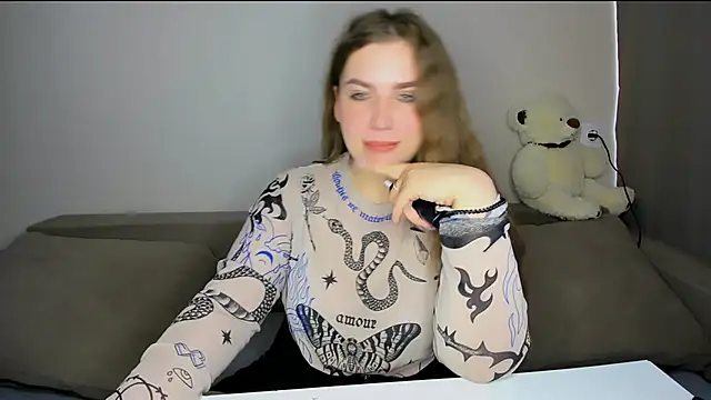 yourgem   online show from May 1, 2:59 am