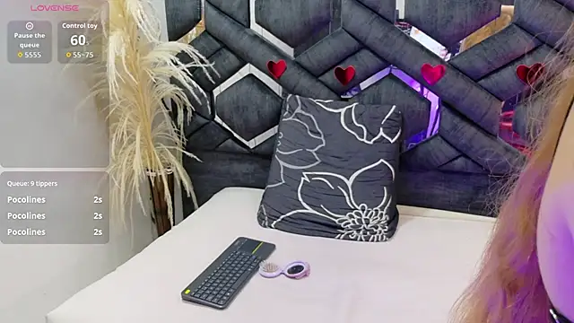 Natasha-Adams online show from October 4, 10:14 pm