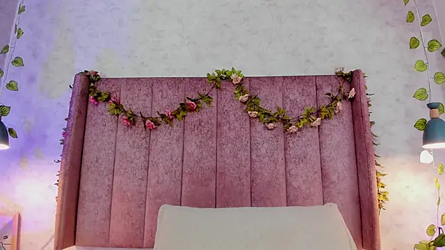 AnyaJay online show from September 18, 10:41 pm