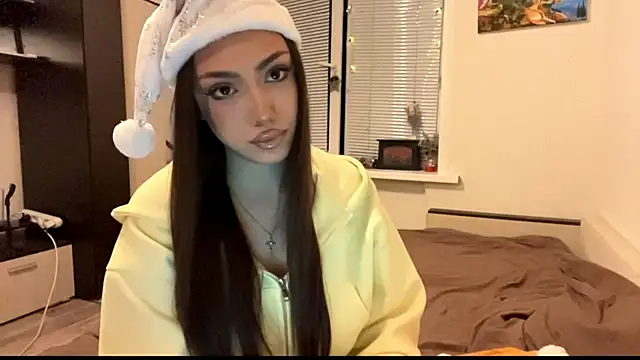 Leaf Unto online show from November 23, 1:46 pm