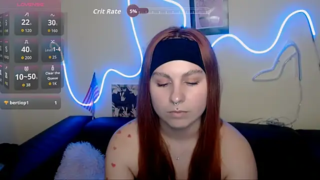 Snapshot of NaughtySandy11 chatting on October 14, 12:52 pm NaughtySandy11 online show from October 14, 12:52 pm