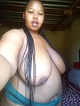 Curvycandy95 online show from November 5, 4:50 am