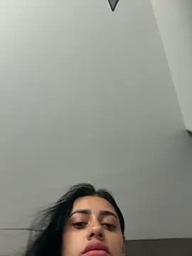 AlannaEvons online show from February 3, 7:51 pm