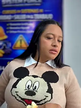 -Mia1 online show from March 14, 1:12 pm