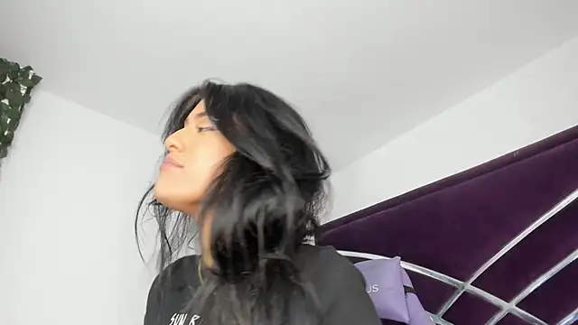 babilett online show from February 11, 12:14 am