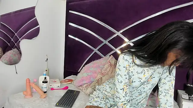 babilett online show from February 19, 2:11 am