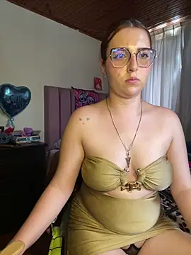 CoraVibes online show from March 6, 6:03 pm