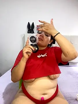 Kuromy x online show from November 12, 7:01 pm