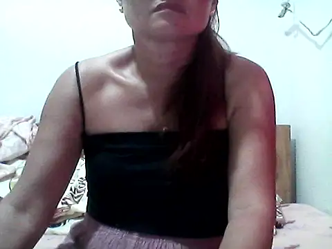 Snapshot of nathalie0045 chatting on September 28, 10:15 pm nathalie0045 online show from September 28, 10:15 pm