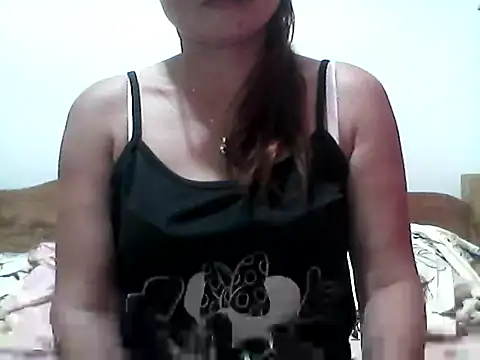 Snapshot of nathalie0045 chatting on September 27, 11:06 am nathalie0045 online show from September 27, 11:06 am