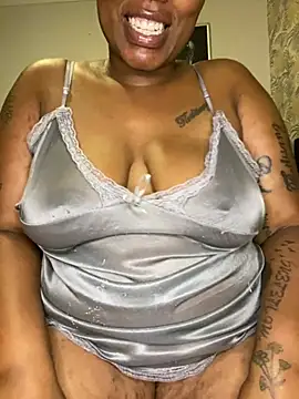 fatpussydallx online show from March 3, 5:41 pm