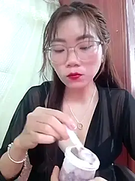 MyMy08 online show from December 22, 2:26 am