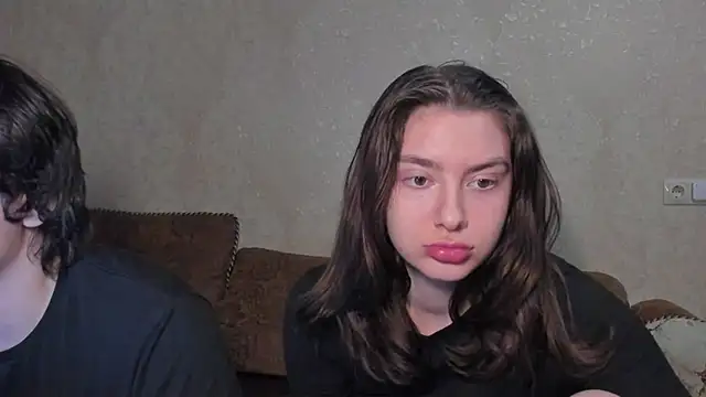 muuur fam online show from November 17, 9:15 pm