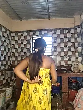 Love143A online show from April 14, 4:23 am