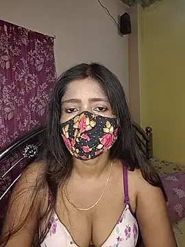Love143A online show from July 28, 1:43 pm
