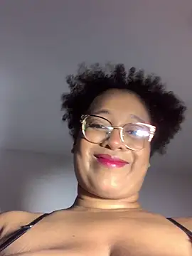 Snapshot of Yera_brown69 chatting on September 20, 2:04 pm Yera brown69 online show from September 20, 2:04 pm