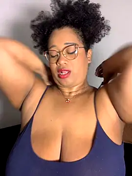 Snapshot of Yera_brown69 chatting on October 5, 12:10 pm Yera brown69 online show from October 5, 12:10 pm
