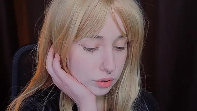 YukiMisa online show from November 9, 4:36 pm