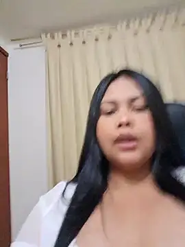 Alessandraa- online show from June 7, 9:54 pm