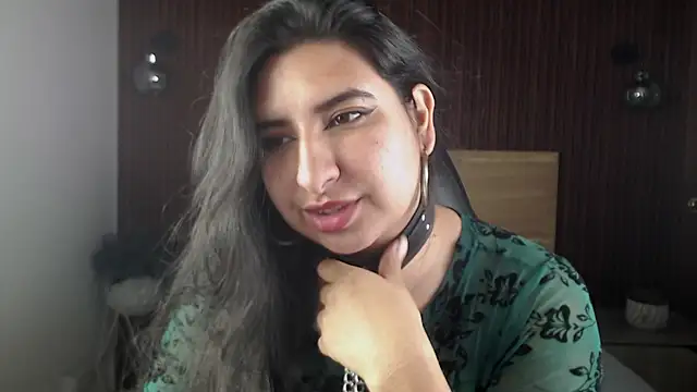 Snapshot of alice_coopperx chatting on October 9, 12:31 pm alice coopperx online show from October 9, 12:31 pm