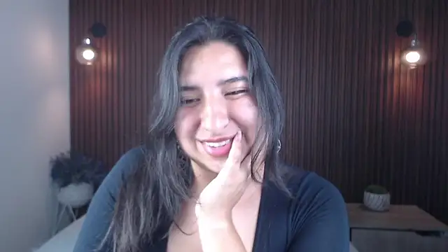 Snapshot of alice_coopperx chatting on October 1, 12:43 pm alice coopperx online show from October 1, 12:43 pm