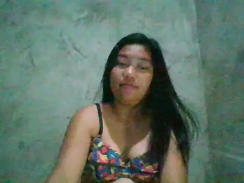 nikki zapphire online show from September 17, 9:02 pm