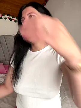 Snapshot of Mia_salinass chatting on September 12, 7:10 pm Mia salinass online show from September 12, 7:10 pm