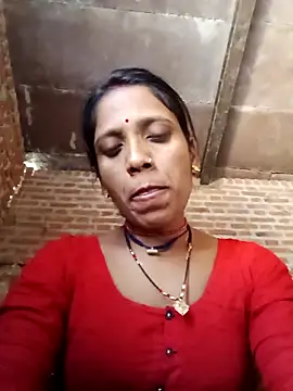 Xx pooja online show from December 14, 6:41 am