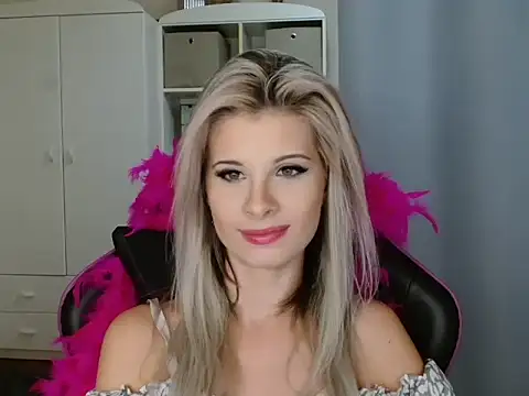 KristineGlow online show from October 22, 3:17 pm