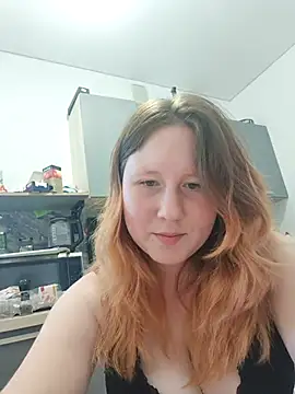 Snapshot of MiaKissy chatting on September 12, 2:02 pm MiaKissy online show from September 12, 2:02 pm