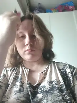 MiaKissy online show from June 1, 5:31 am