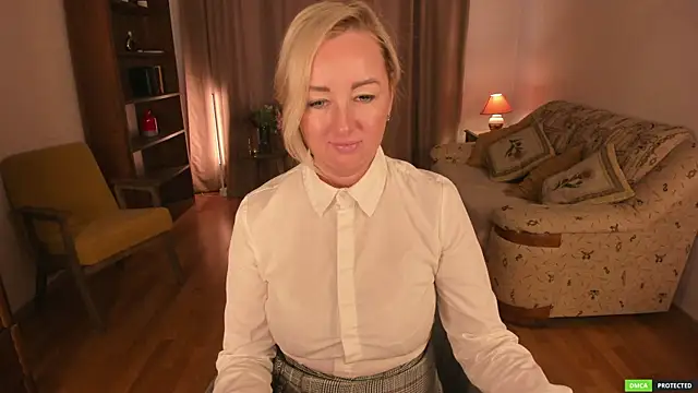 sexmom8 online show from June 11, 1:52 pm