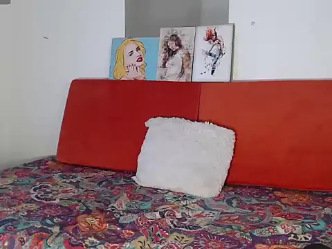 lilyspringfu online show from September 11, 3:23 pm