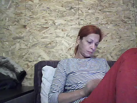 Snapshot of Milana38 chatting on October 5, 4:45 pm Milana38 online show from October 5, 4:45 pm