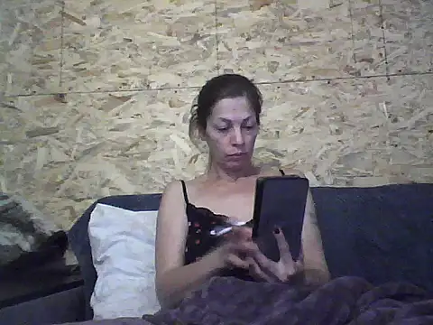 Snapshot of Milana38 chatting on September 20, 7:01 pm Milana38 online show from September 20, 7:01 pm