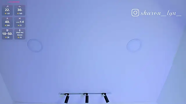 SharonLyn  online show from July 28, 8:01 pm