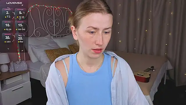 VesperaCeleste online show from October 4, 5:46 am