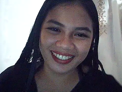 Snapshot of Zachariah_05 chatting on October 16, 2:36 am Zachariah 05 online show from October 16, 2:36 am